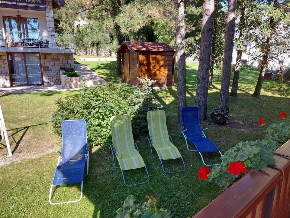 Off site, Summer, Garden
