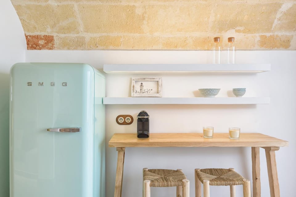 Coffee/tea facilities, Kitchen or kitchenette