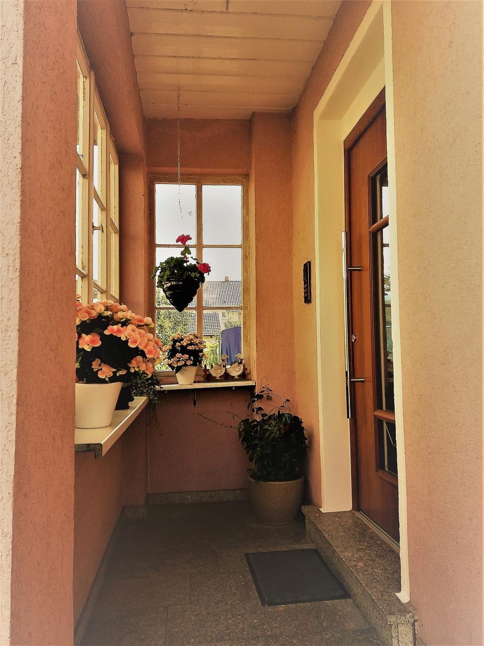 Facade/entrance, Photo of the whole room, Decorative detail