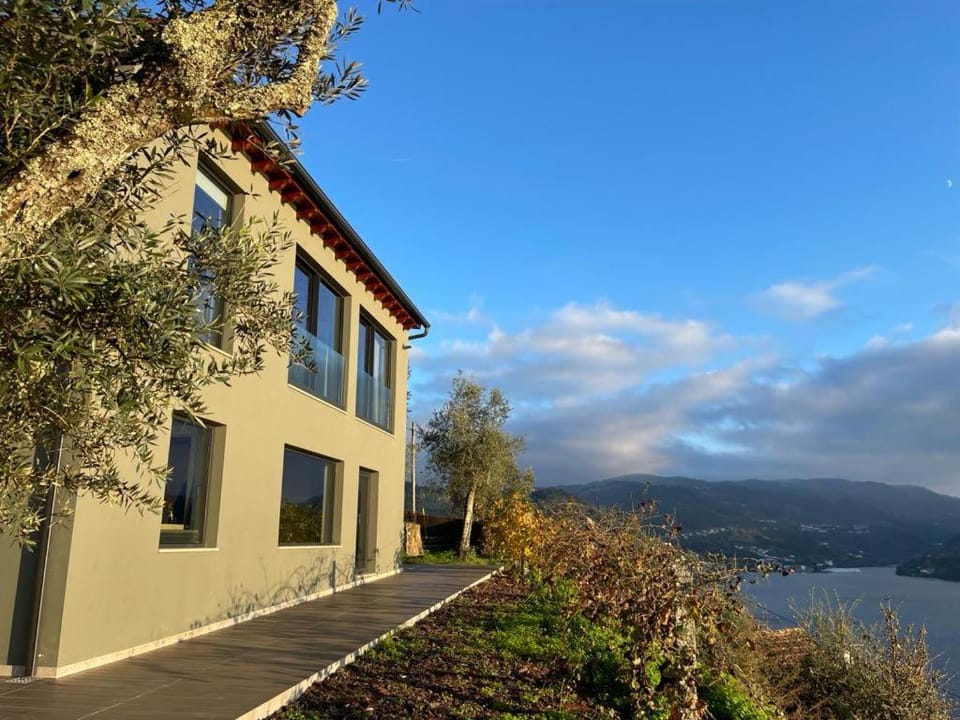 Property building, View (from property/room), Mountain view, River view