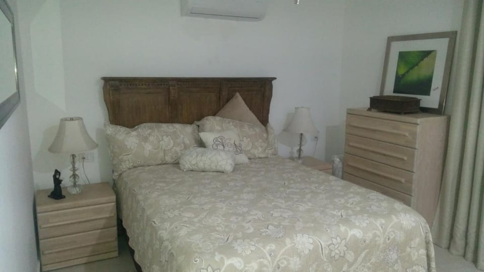 Bed, Decorative detail
