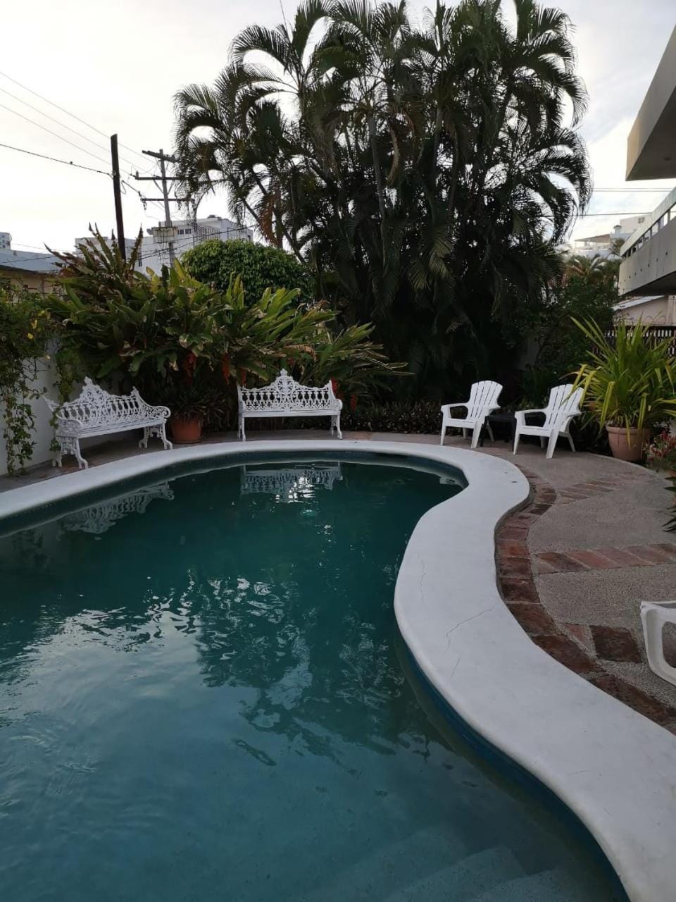 Swimming pool, Swimming pool
