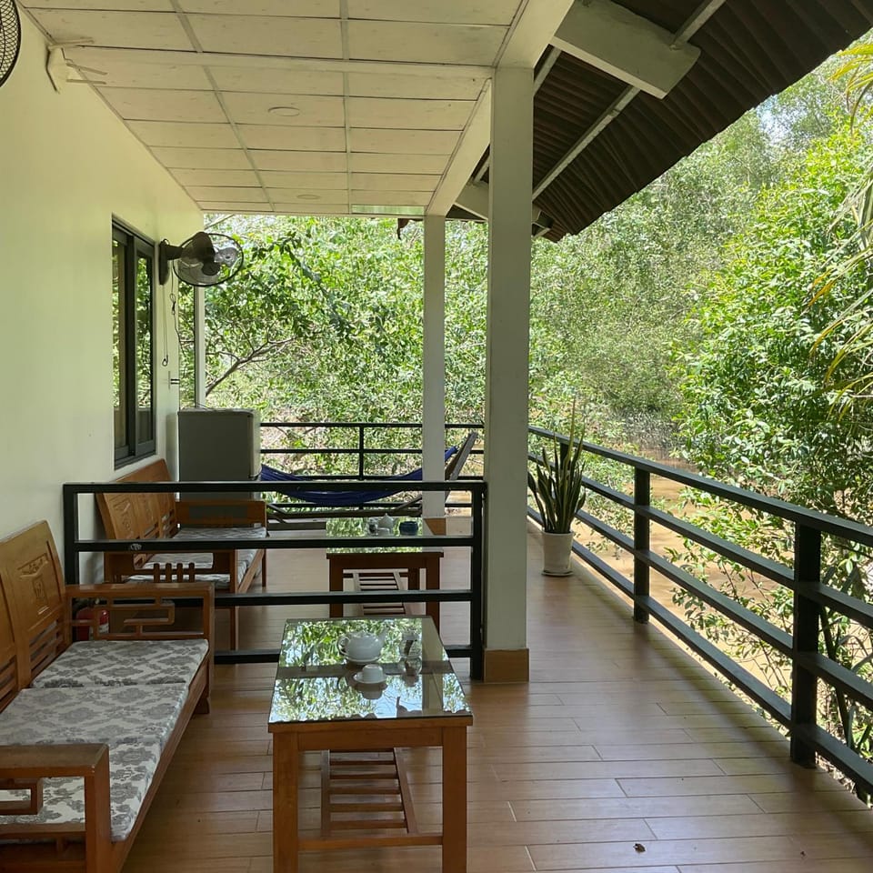 Quoc Phuong Riverside Homestay Vacation rental in Vietnam