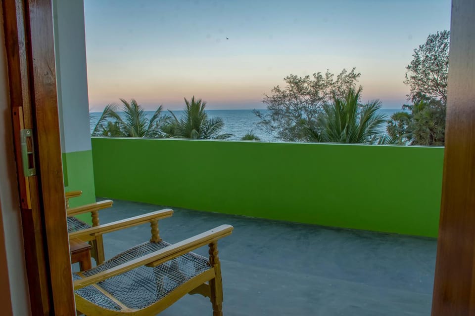 Balcony/Terrace, Sea view, Sunrise