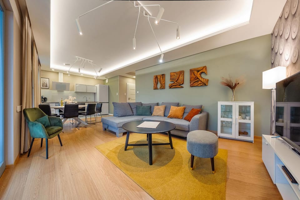 TV and multimedia, Living room, Seating area