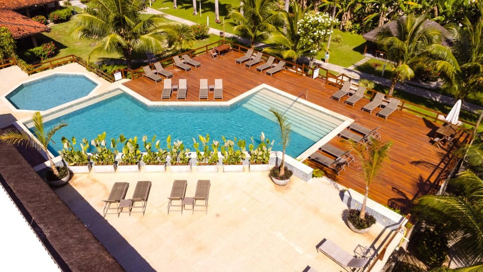 Day, Pool view, Swimming pool, sunbed