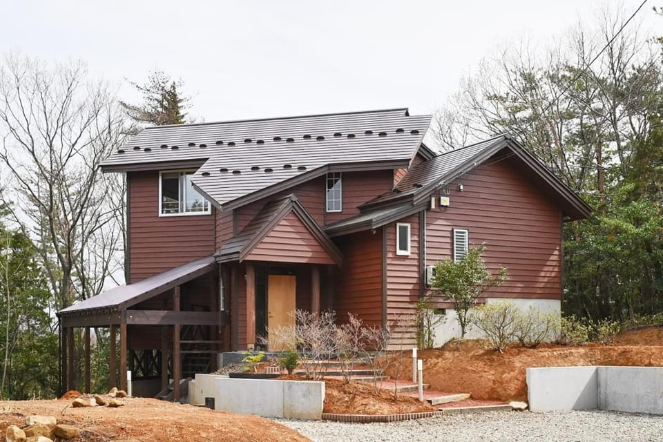 Property building, Day, Garden