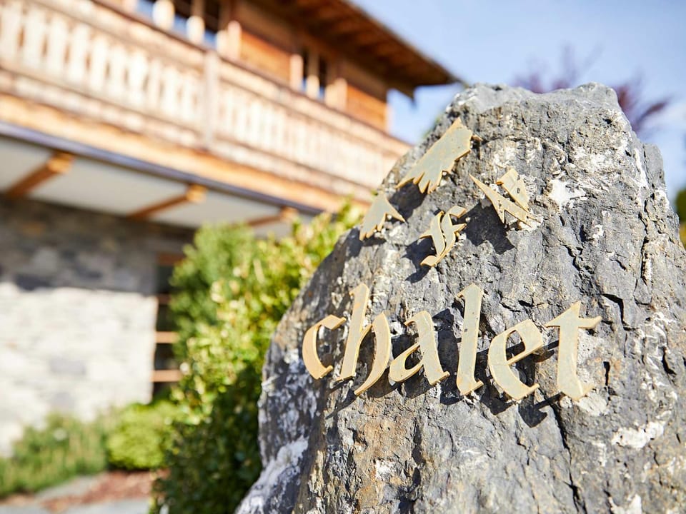 Property building, Property logo or sign