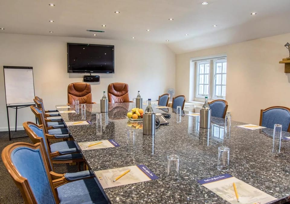 Meeting/conference room