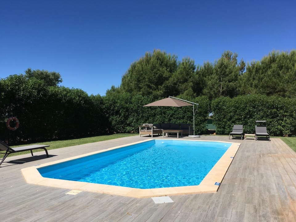 Swimming pool, Swimming pool