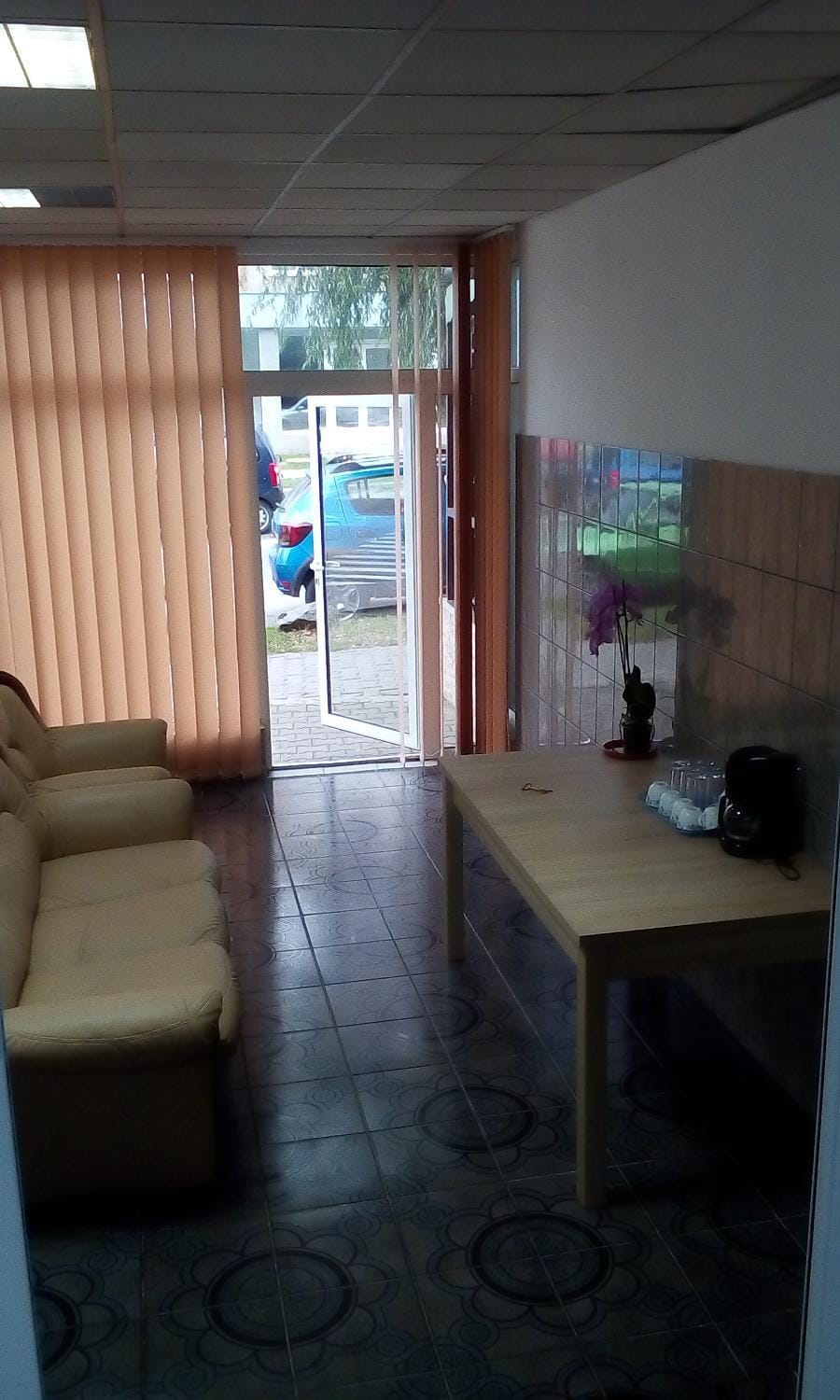 Facade/entrance, Living room, Seating area