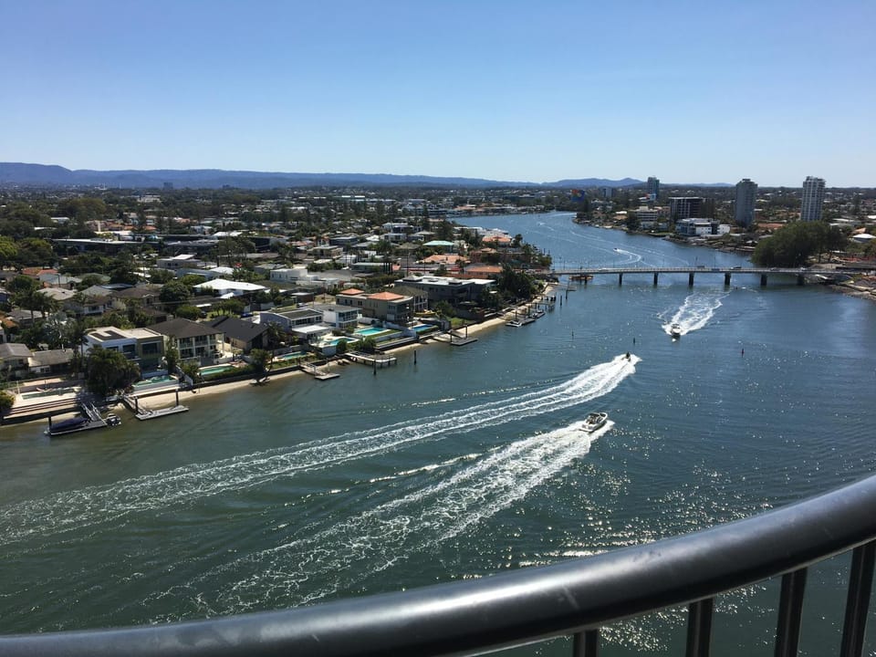 Silverton Apartment Resort Surfers Paradise Apartment hotel in Surfers Paradise