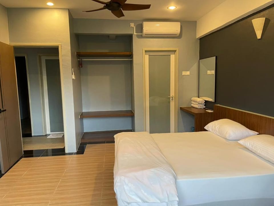 Lumut Valley Condominium Apartment in Perak