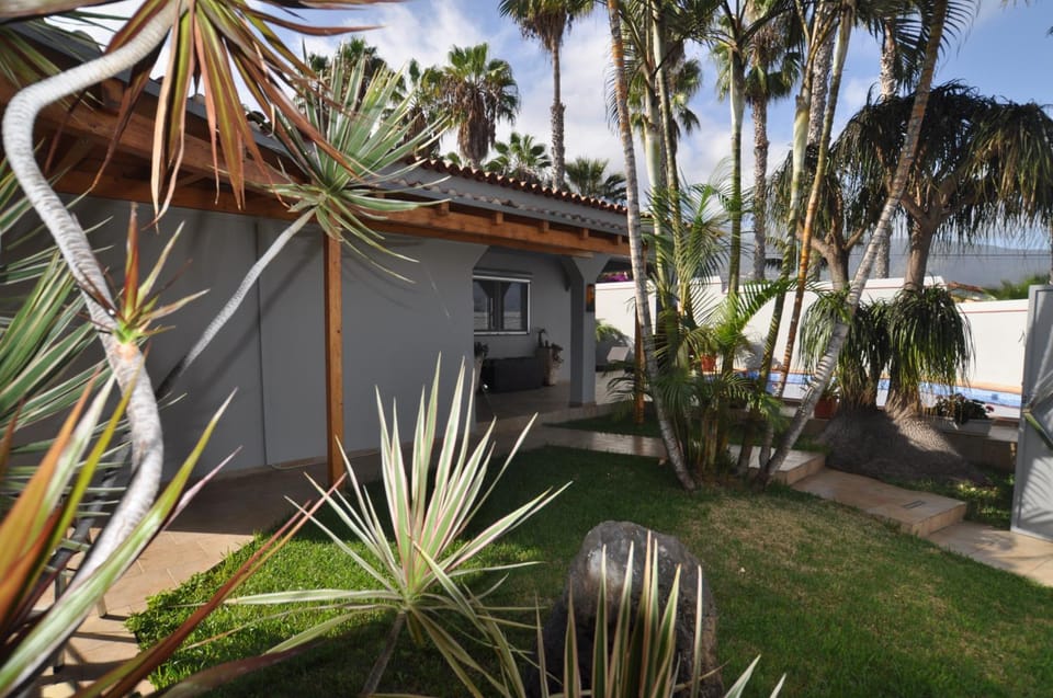 Luxusvilla mit beheiztem Pool Puerto de la Cruz Villa in Puerto de la Cruz