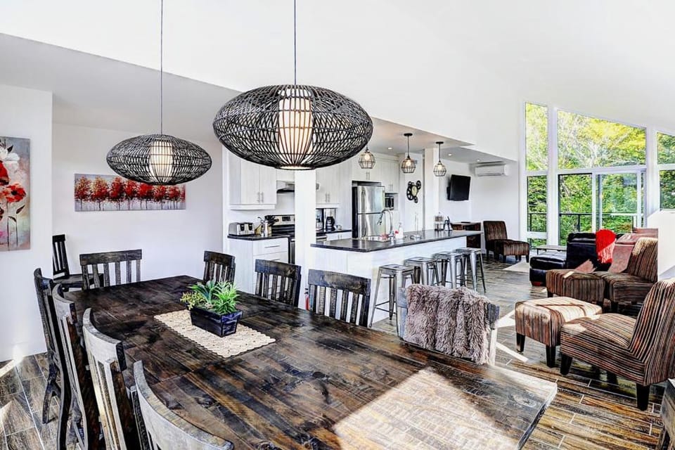 Chalet 15 Chemin des Quarante by Les Chalets Alpins Chalet in Quebec