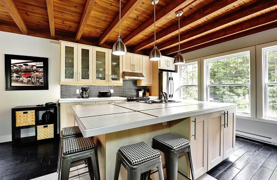Chalet 9028 Chemin des Alpages by Les Chalets Alpins Chalet in Quebec