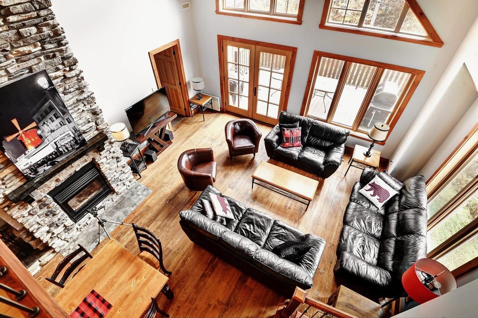 Chalets Alpins- 39 Chemin des Skieurs Chalet in Quebec