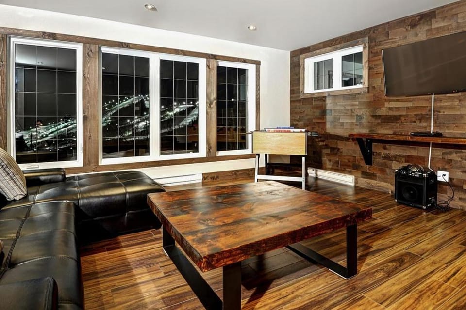 Night, Living room, Mountain view