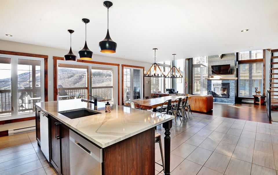 Chalet 42 Chemin Blanc by Les Chalets Alpins Chalet in Quebec