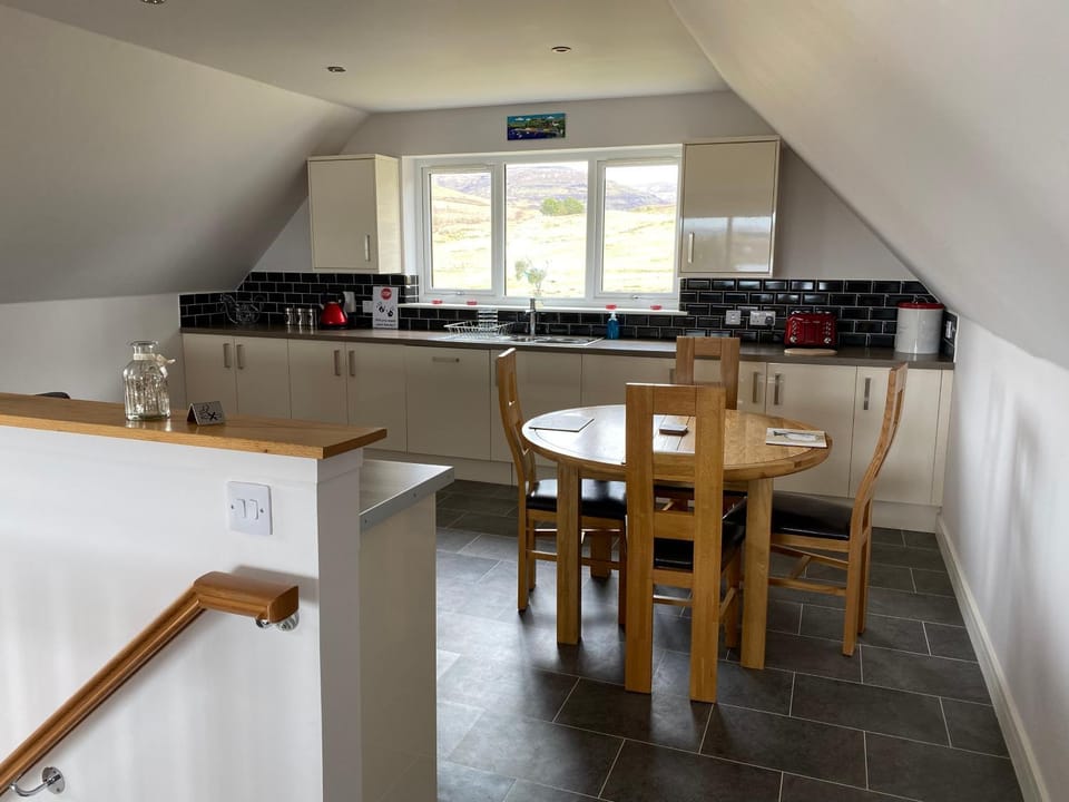 Lochview Chalet Apartment in Scotland