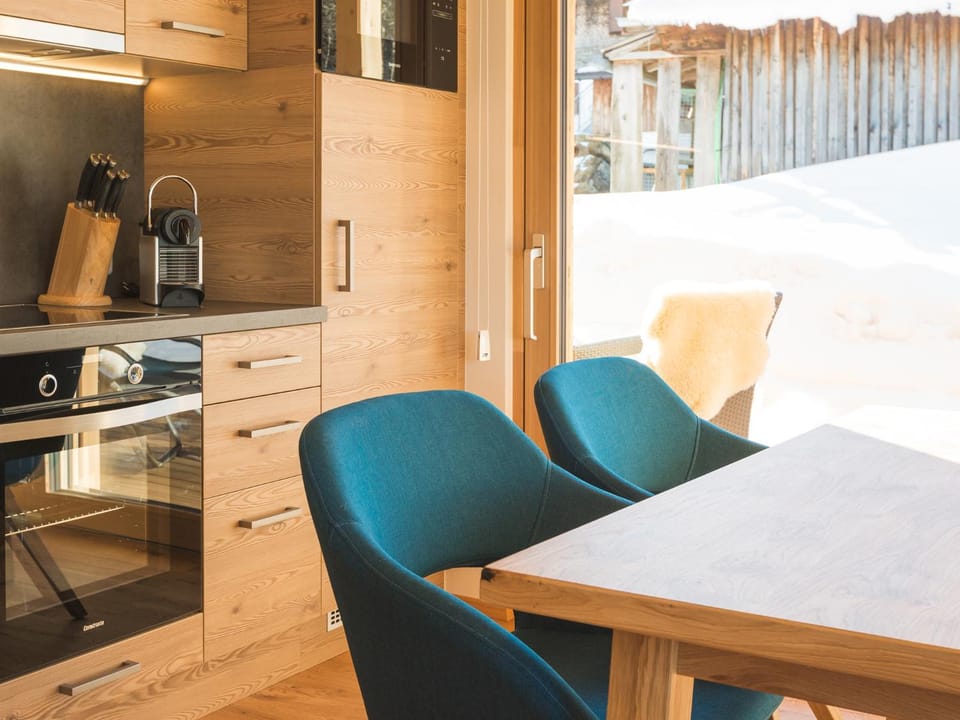 BBQ facilities, Coffee/tea facilities, Balcony/Terrace, Kitchen or kitchenette, Seating area, Dining area