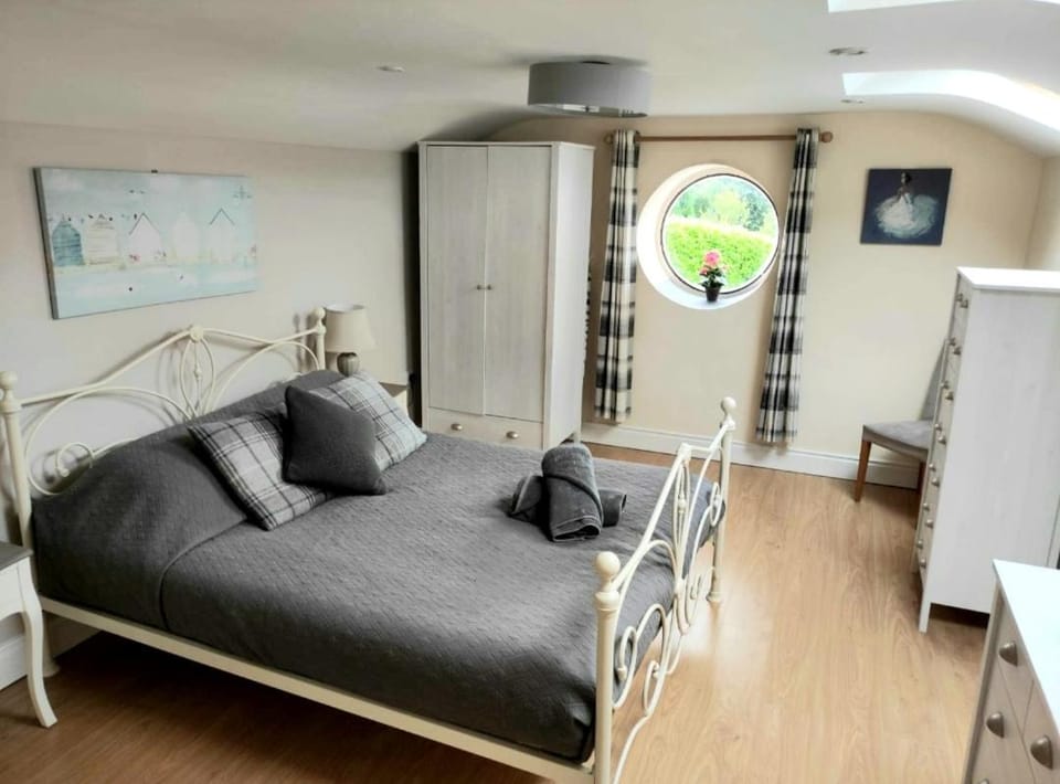 The Coach House Douglas House in Cork City