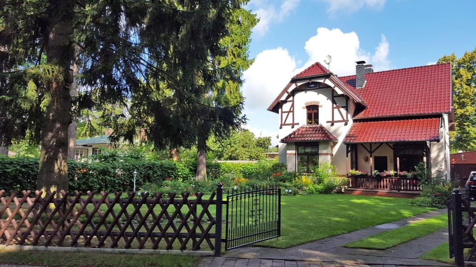 Facade/entrance, Summer, Fishing, Hiking, Cycling