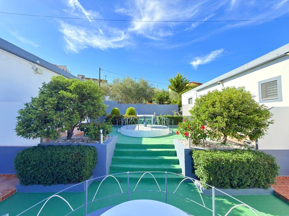 Spring, Day, Garden, Garden view, Inner courtyard view