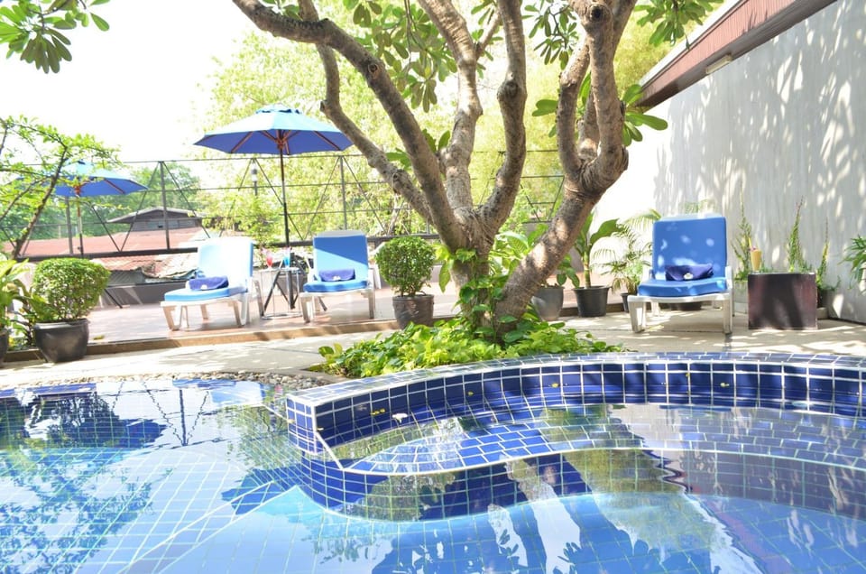Pool view, Swimming pool, Swimming pool