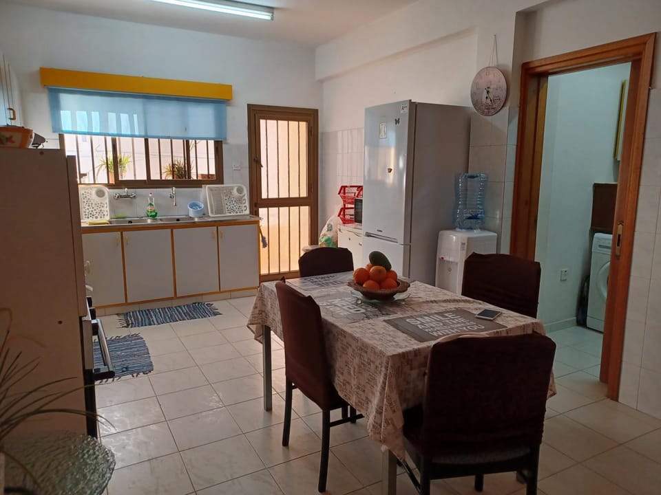 Shared Top 1st floor villa Vacation rental in Limassol City