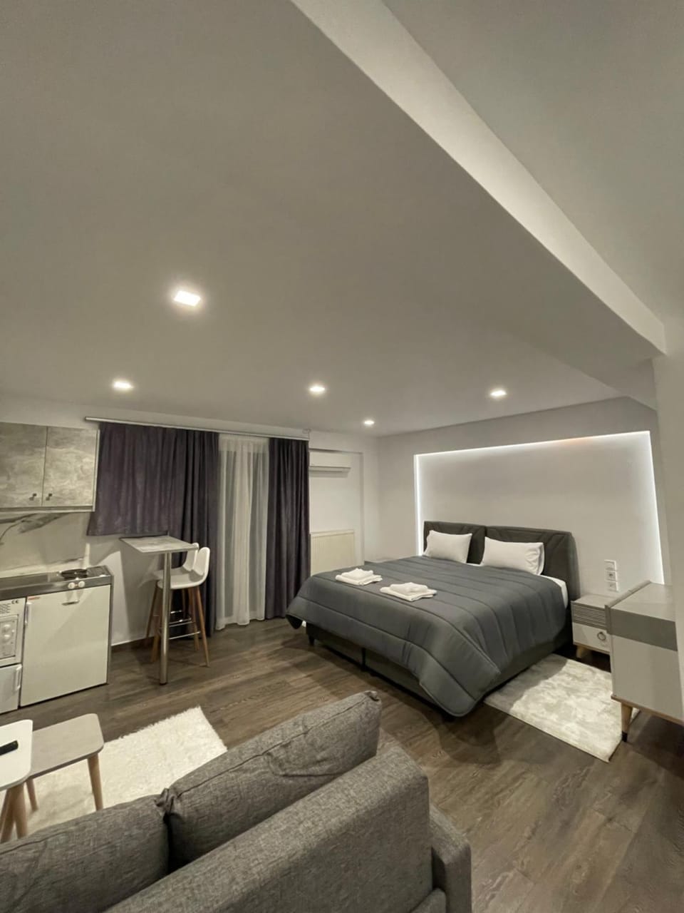 Varvitsiotis Studios Apartment in Peloponnese, Western Greece and the Ionian