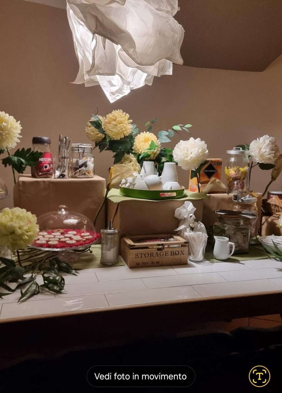 Restaurant/places to eat, Food and drinks