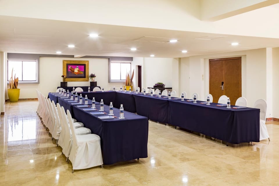 Meeting/conference room