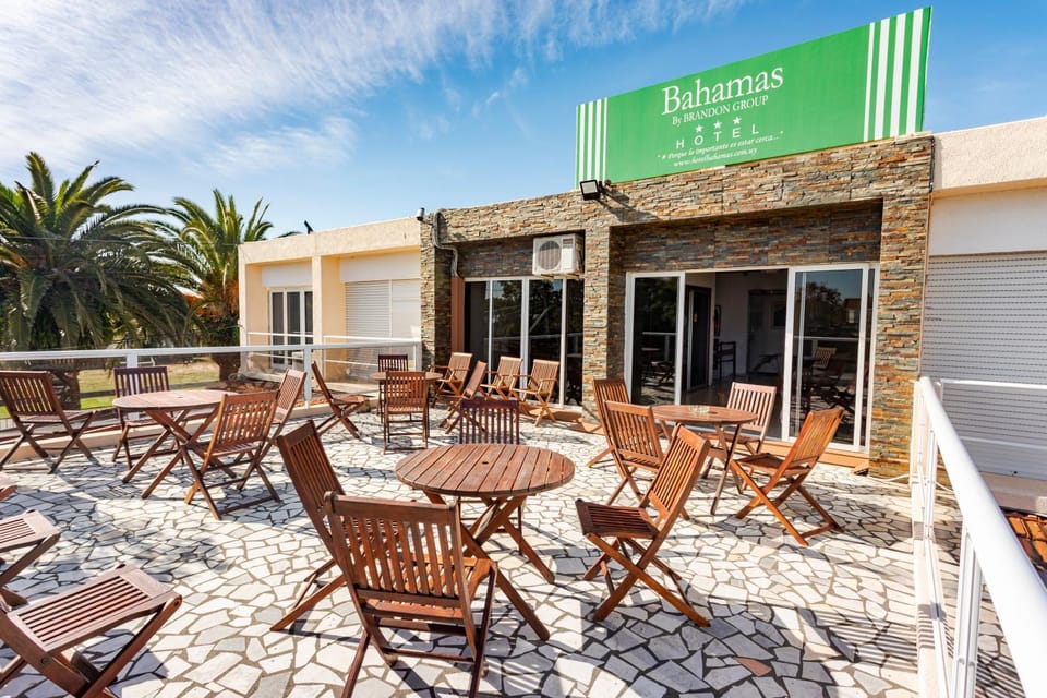 Hotel Bahamas Hotel in Ciudad de la Costa