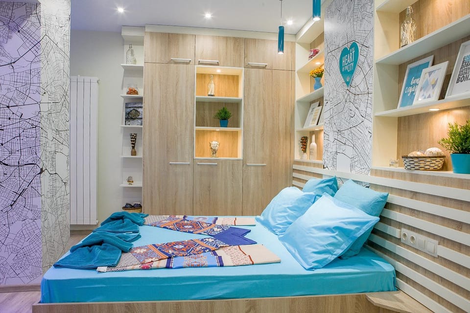Bed, Bedroom