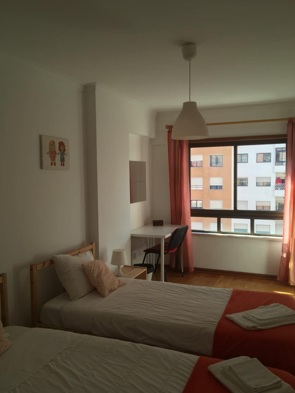 Bedroom, Quiet street view