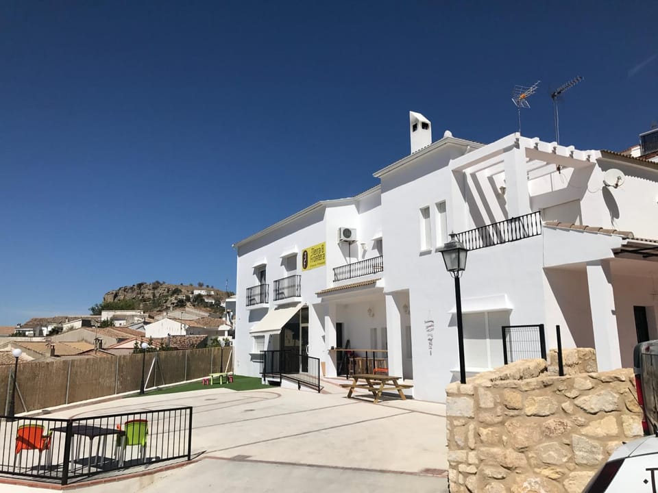 Property building, Facade/entrance