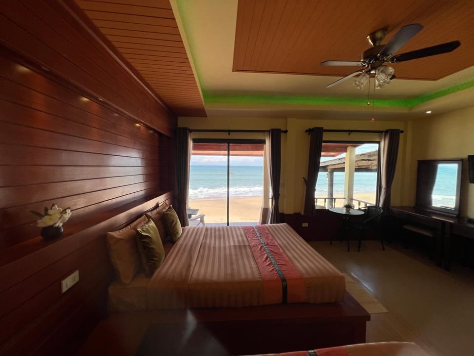 Lanta Paragon Resort in Krabi Changwat
