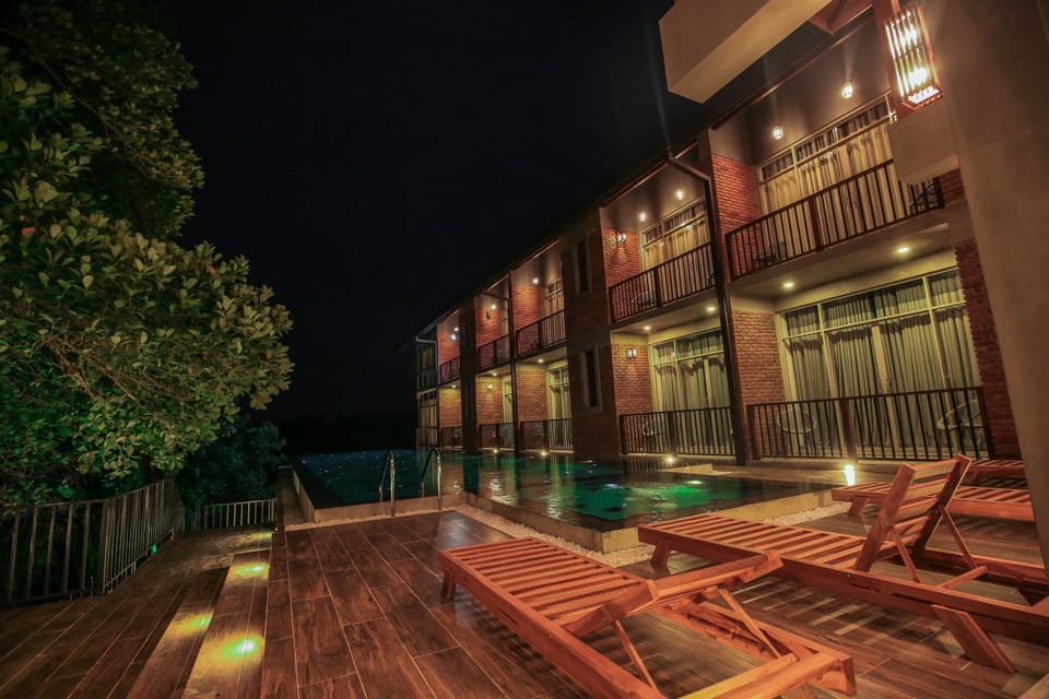 On site, Swimming pool