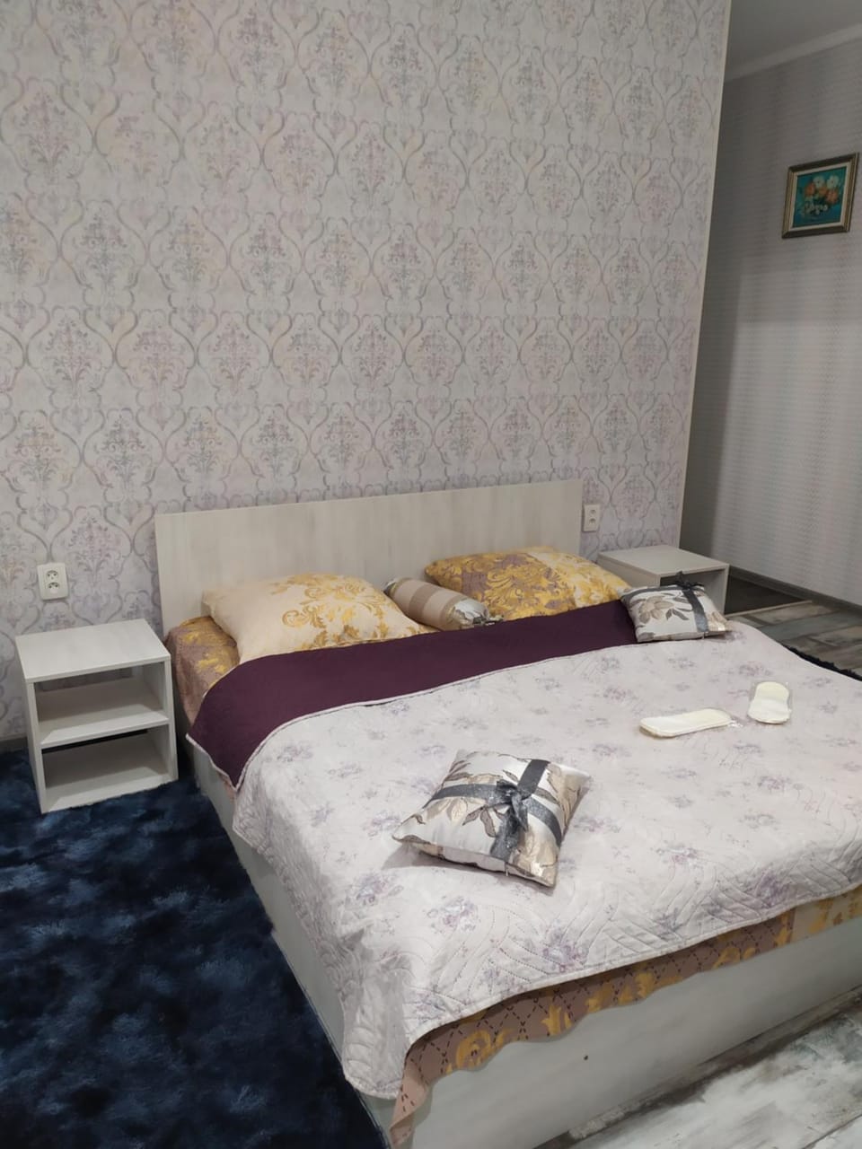Bed, Photo of the whole room