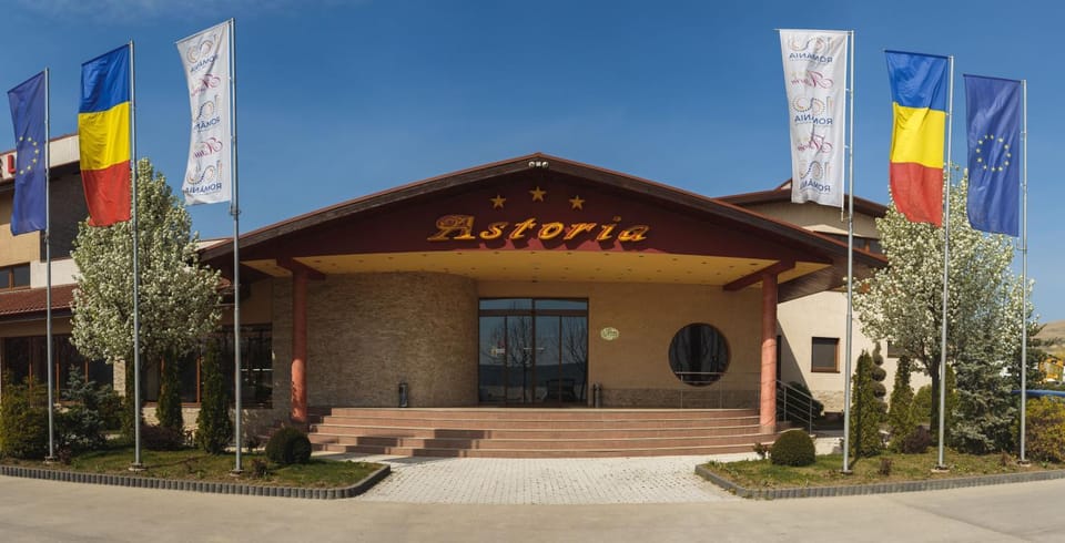 Facade/entrance, Property logo or sign
