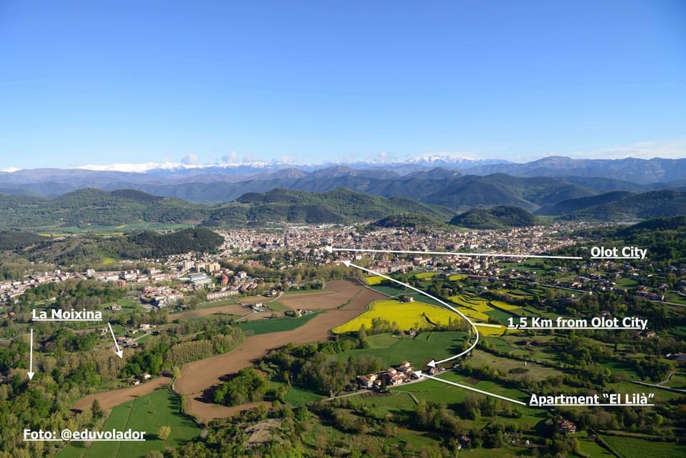 Off site, Bird's eye view