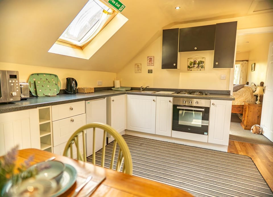 Willow cottage with private hot tub Farm Stay in Staffordshire Moorlands District