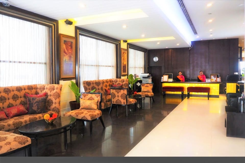 Lobby or reception, Seating area