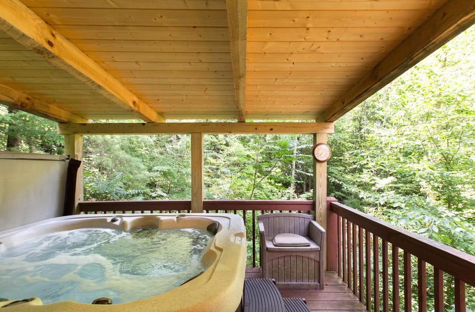 Rooster Ridge House in Tennessee