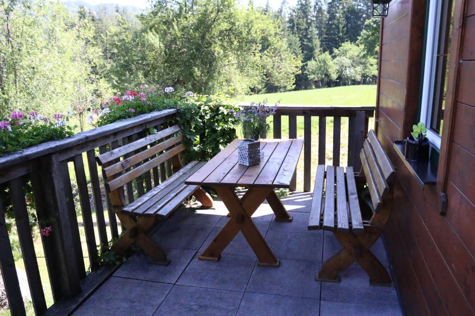 Balcony/Terrace, Garden view