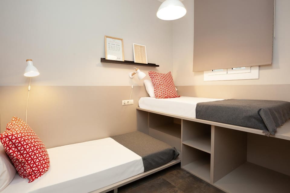Bed, Bedroom, bunk bed