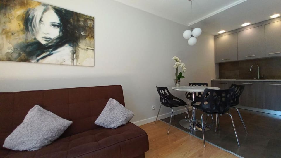 Apartament Szmaragd Apartment in Lower Silesian Voivodeship