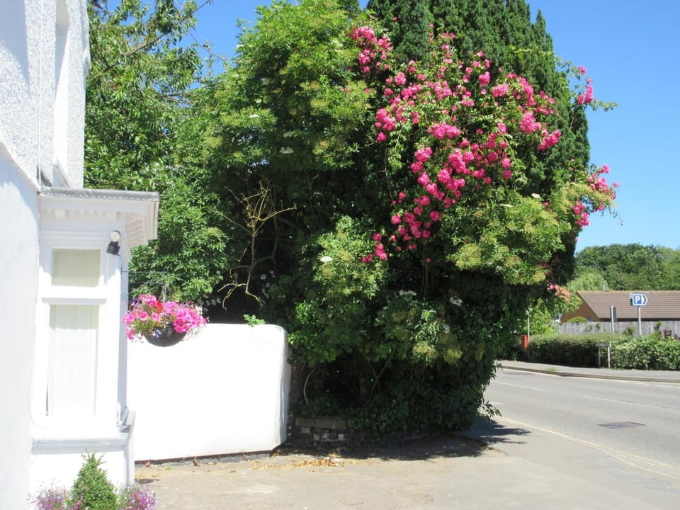 Anchor House 2 East Street Alford Lincolnshire LN13 9EQ Bed and Breakfast in England