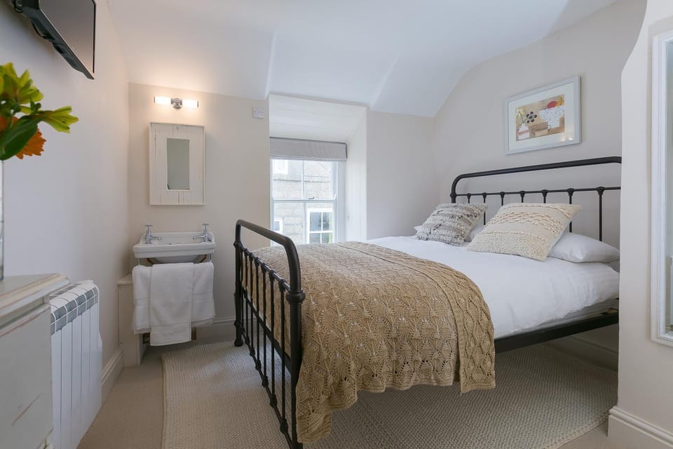 Anchorage Guest House, St Ives Bed and Breakfast in Saint Ives